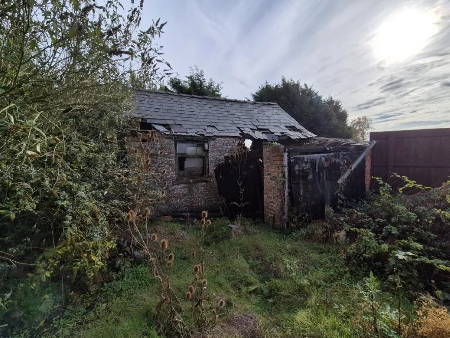 Property for Auction in Hull & East Yorkshire - Fern View, Nafferton Road, Wansford, East Yorkshire