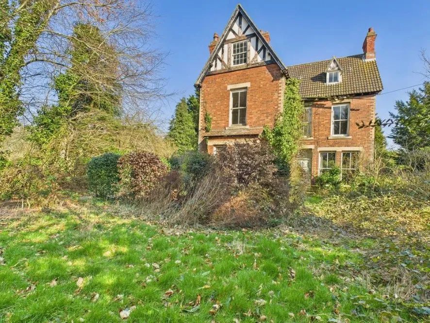 Property for Auction in Hull & East Yorkshire - The Gables, Station Walk, Cottingham, East Yorkshire