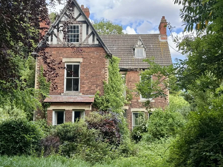 Property for Auction in Hull & East Yorkshire - The Gables, Station Walk, Cottingham, East Yorkshire
