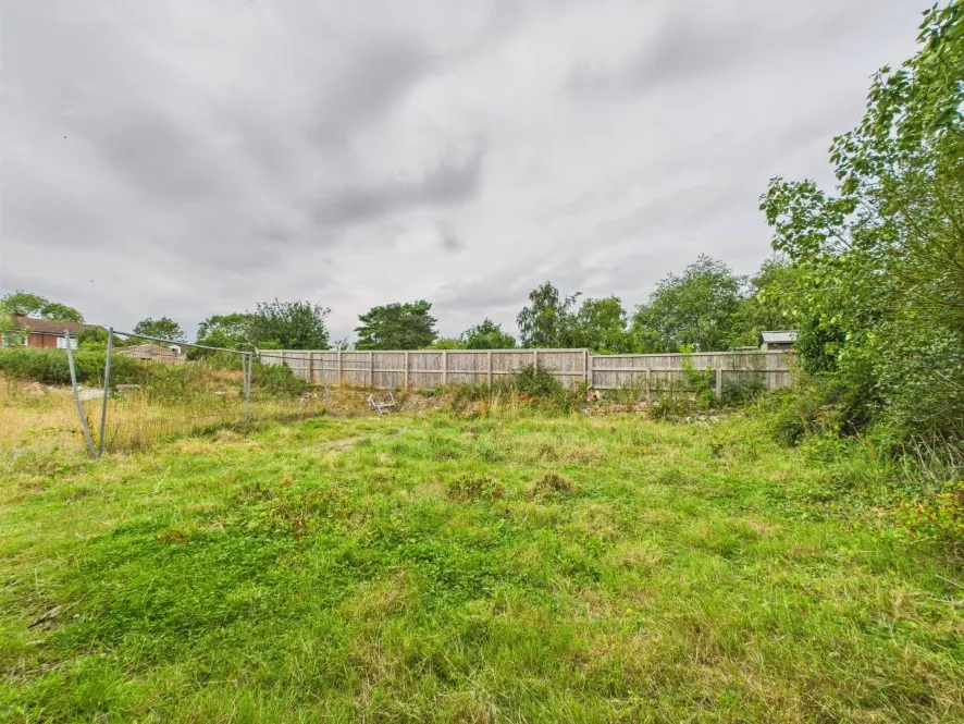 Property for Auction in Hull & East Yorkshire - Holme Field House, Front Street, Burton Fleming, East Yorkshire