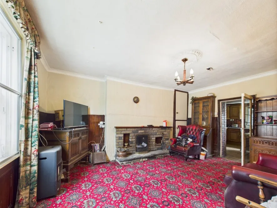 Property for Auction in Hull & East Yorkshire - Holme Field House, Front Street, Burton Fleming, East Yorkshire