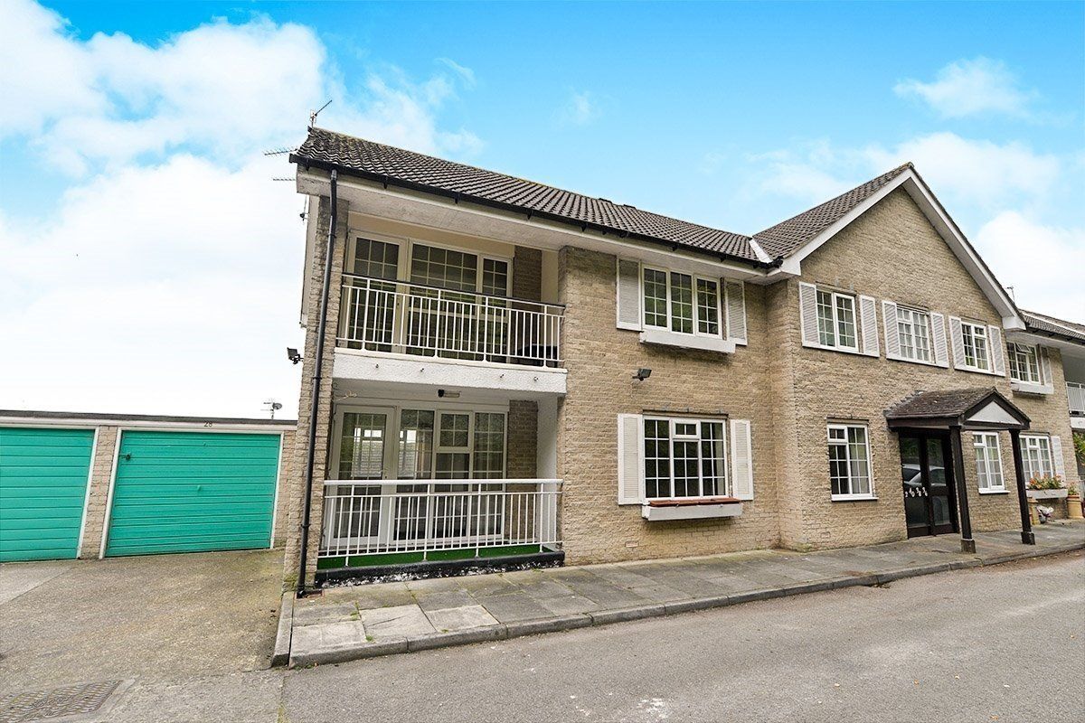 Queen Margarets Road, Scarborough, North Yorkshire, YO11 2SA - Online Auctions