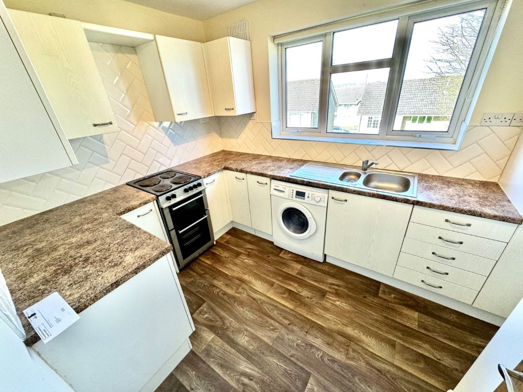 Queen Margarets Road, Scarborough, North Yorkshire, YO11 2SA - Online Auctions