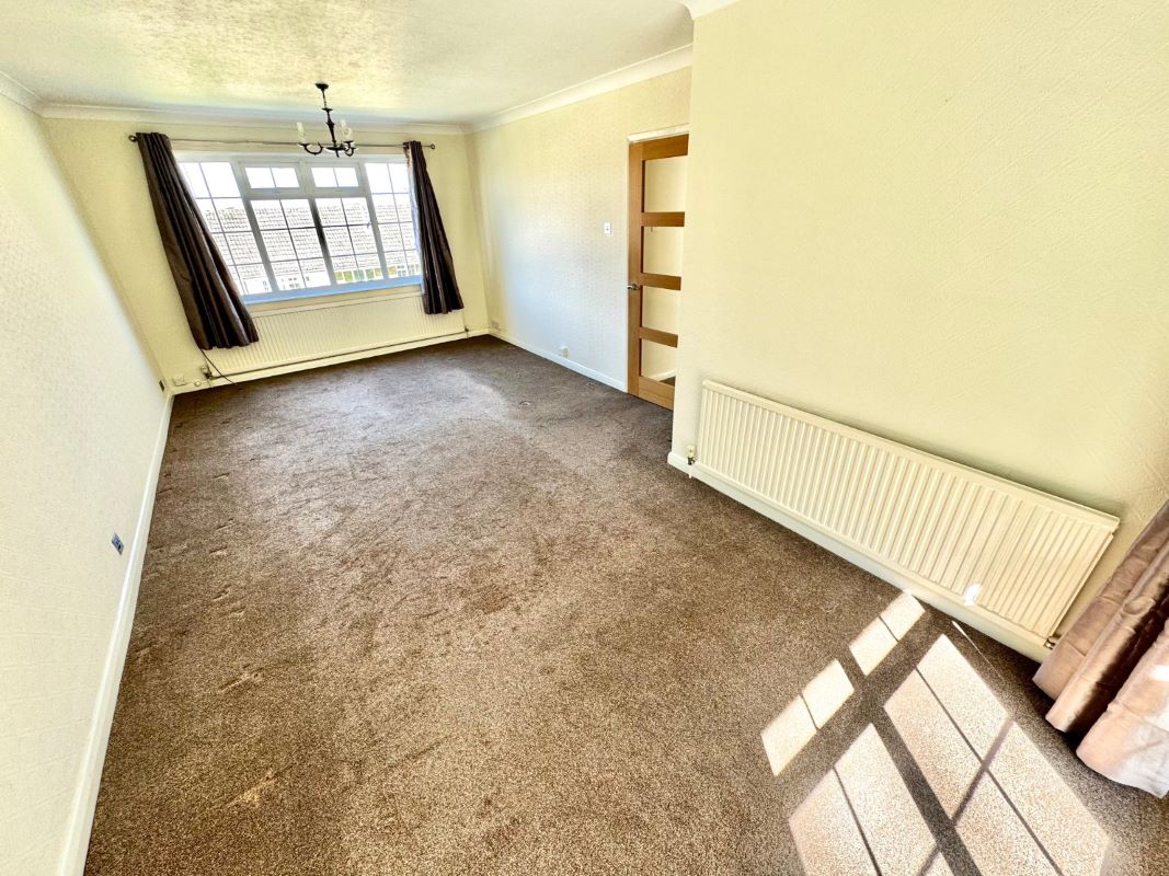 Queen Margarets Road, Scarborough, North Yorkshire, YO11 2SA - Online Auctions
