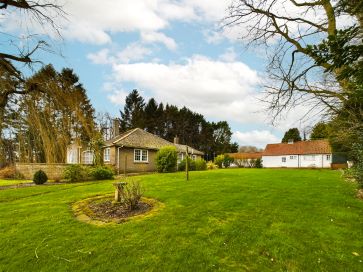 Property for Auction in Hull & East Yorkshire - Brendon Gates, Markman Lane, Nafferton, East Yorkshire
