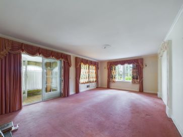 Property for Auction in Hull & East Yorkshire - Brendon Gates, Markman Lane, Nafferton, East Yorkshire