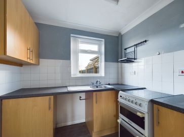Property for Auction in Hull & East Yorkshire - 35 Wawne Lodge, Pennine Way, Hull, East Yorkshire