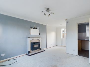 Property for Auction in Hull & East Yorkshire - 35 Wawne Lodge, Pennine Way, Hull, East Yorkshire