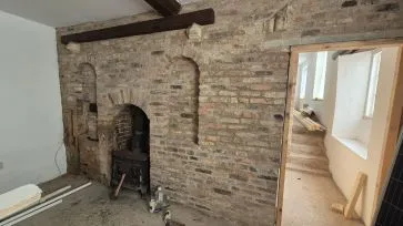 Property for Auction in Hull & East Yorkshire - Haltemprice Priory Farmhouse, Abbey Lane, Hull, Hull HU10 6FX