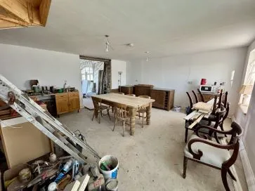 Property for Auction in Hull & East Yorkshire - Haltemprice Priory Farmhouse, Abbey Lane, Hull, Hull HU10 6FX