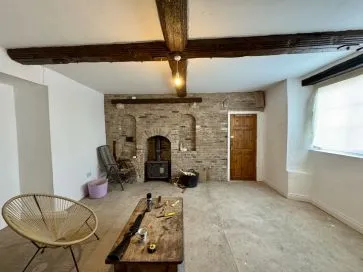 Property for Auction in Hull & East Yorkshire - Haltemprice Priory Farmhouse, Abbey Lane, Hull, Hull HU10 6FX