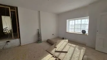 Property for Auction in Hull & East Yorkshire - Haltemprice Priory Farmhouse, Abbey Lane, Hull, Hull HU10 6FX