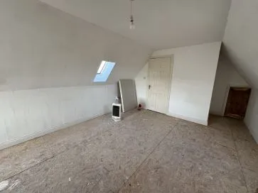 Property for Auction in Hull & East Yorkshire - Haltemprice Priory Farmhouse, Abbey Lane, Hull, Hull HU10 6FX