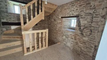 Property for Auction in Hull & East Yorkshire - Haltemprice Priory Farmhouse, Abbey Lane, Hull, Hull HU10 6FX