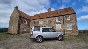 Property for Auction in Hull & East Yorkshire - Haltemprice Priory Farmhouse, Abbey Lane, Hull, Hull HU10 6FX