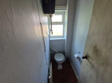 Property for Auction in Hull & East Yorkshire - 22 Valentine Close, Hull, East Riding of Yorkshire HU4 7DN