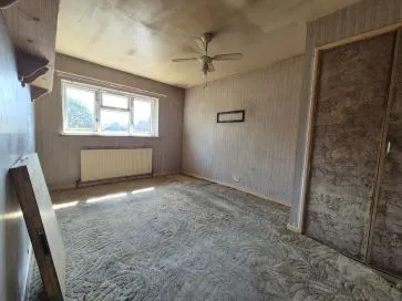 Property for Auction in Hull & East Yorkshire - 22 Valentine Close, Hull, East Riding of Yorkshire HU4 7DN