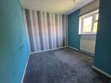 Property for Auction in Hull & East Yorkshire - 22 Valentine Close, Hull, East Riding of Yorkshire HU4 7DN