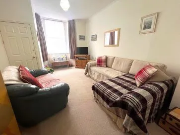 Property for Auction in Hull & East Yorkshire - Flat 3, 10-11 Albemarle Crescent, Scarborough, North Yorkshire YO11 1XS