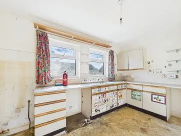 Property for Auction in Hull & East Yorkshire - 2 Manor Close, Driffield, East Riding of Yorkshire YO25 5LT