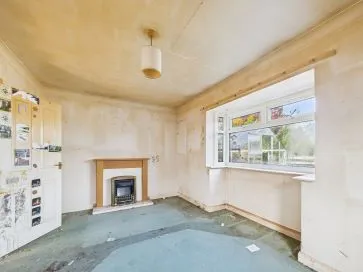 Property for Auction in Hull & East Yorkshire - 2 Manor Close, Driffield, East Riding of Yorkshire YO25 5LT