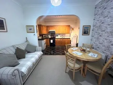 Property for Auction in Hull & East Yorkshire - Flat 3, 10-11 Albemarle Crescent, Scarborough, North Yorkshire