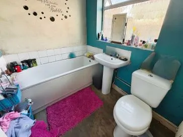 Property for Auction in Hull & East Yorkshire - 6 Mables Villas, Hull, Hull HU9 2JR