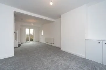 Property for Auction in Hull & East Yorkshire - 4 The Hourne, Hessle, East Riding of Yorkshire HU13 9LJ