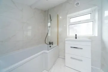 Property for Auction in Hull & East Yorkshire - 4 The Hourne, Hessle, East Riding of Yorkshire HU13 9LJ
