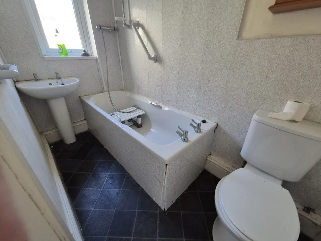 North Street, Bridlington, East Yorkshire, YO15 2DY - Online Auctions