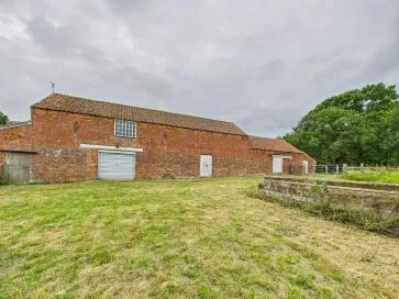 Property for Auction in Hull & East Yorkshire - Elm Tree Farm, Carr Road, Burton Pidsea, East Riding of Yorkshire HU12 9DH