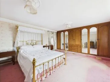 Property for Auction in Hull & East Yorkshire - Elm Tree Farm, Carr Road, Burton Pidsea, East Riding of Yorkshire HU12 9DH