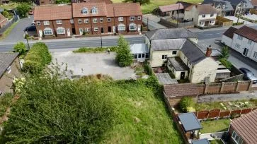 Property for Auction in Hull & East Yorkshire - The Cross Keys, Moor End, Holme-on-spalding-Moor, East Riding of Yorkshire YO43 4DR