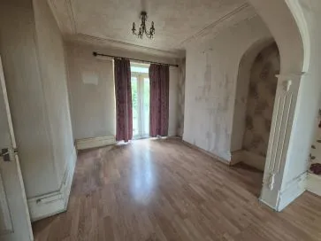 Property for Auction in Hull & East Yorkshire - 38 Queen Street, Withernsea, East Riding of Yorkshire HU19 2AQ