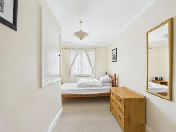 Property for Auction in Hull & East Yorkshire - 27a Tower Street, Flamborough, Bridlington, East Riding of Yorkshire YO15 1PD
