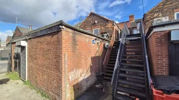 Property for Auction in Hull & East Yorkshire - 175-177 Newland Avenue, Hull, Hull HU5 2EP