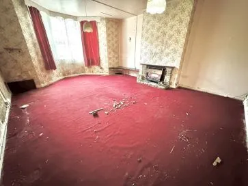 Property for Auction in Hull & East Yorkshire - Garden Flat, 46 Esplanade, Scarborough, Scarborough YO11 2AY