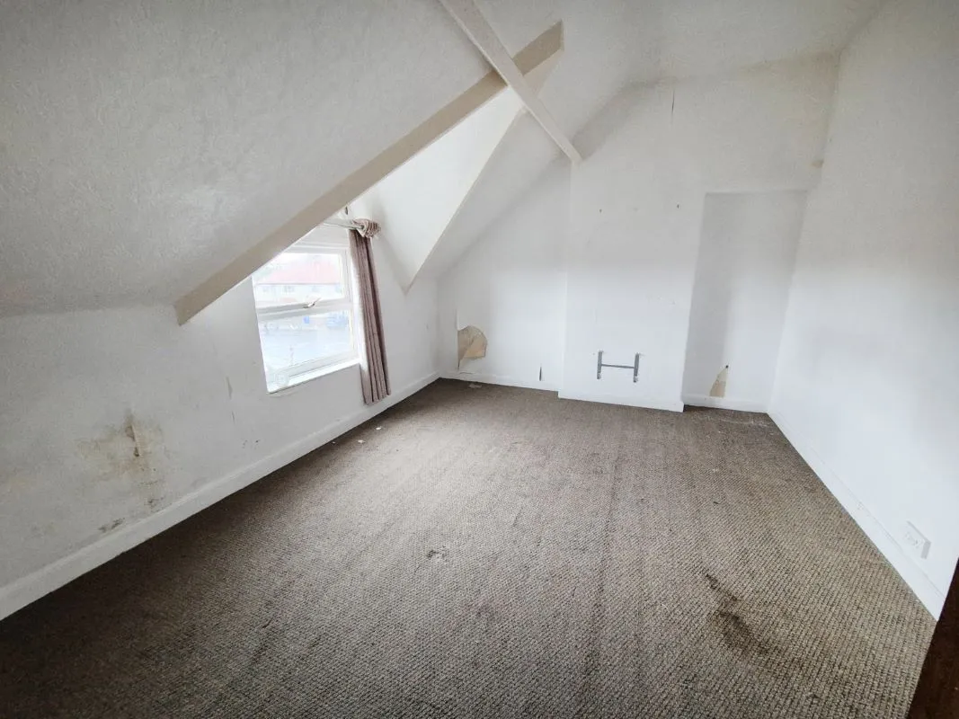 Station Avenue, Filey, North Yorkshire, YO14 9AE - Online Auctions
