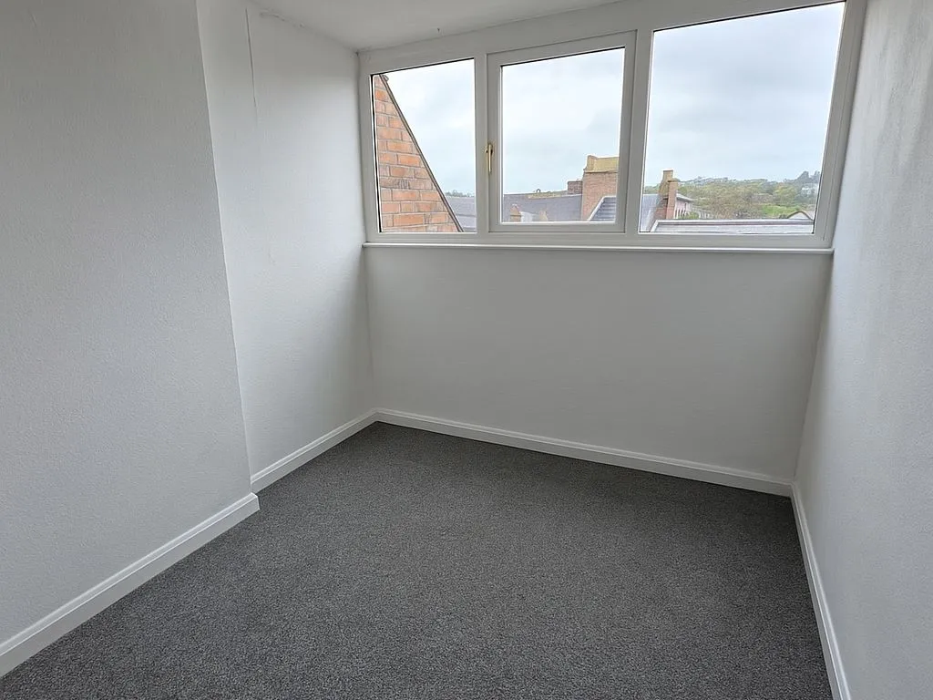 Station Avenue, Filey, North Yorkshire, YO14 9AE - Online Auctions