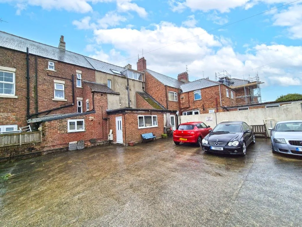 Station Avenue, Filey, North Yorkshire, YO14 9AE - Online Auctions