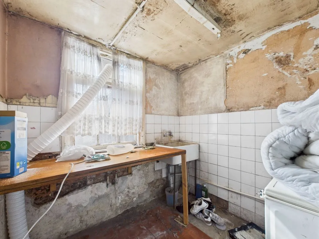 Station Avenue, Bridlington, East Yorkshire, YO16 4LZ - Online Auctions