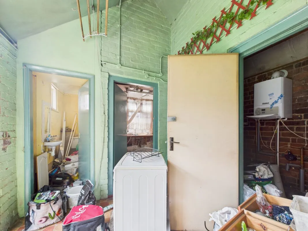 Station Avenue, Bridlington, East Yorkshire, YO16 4LZ - Online Auctions