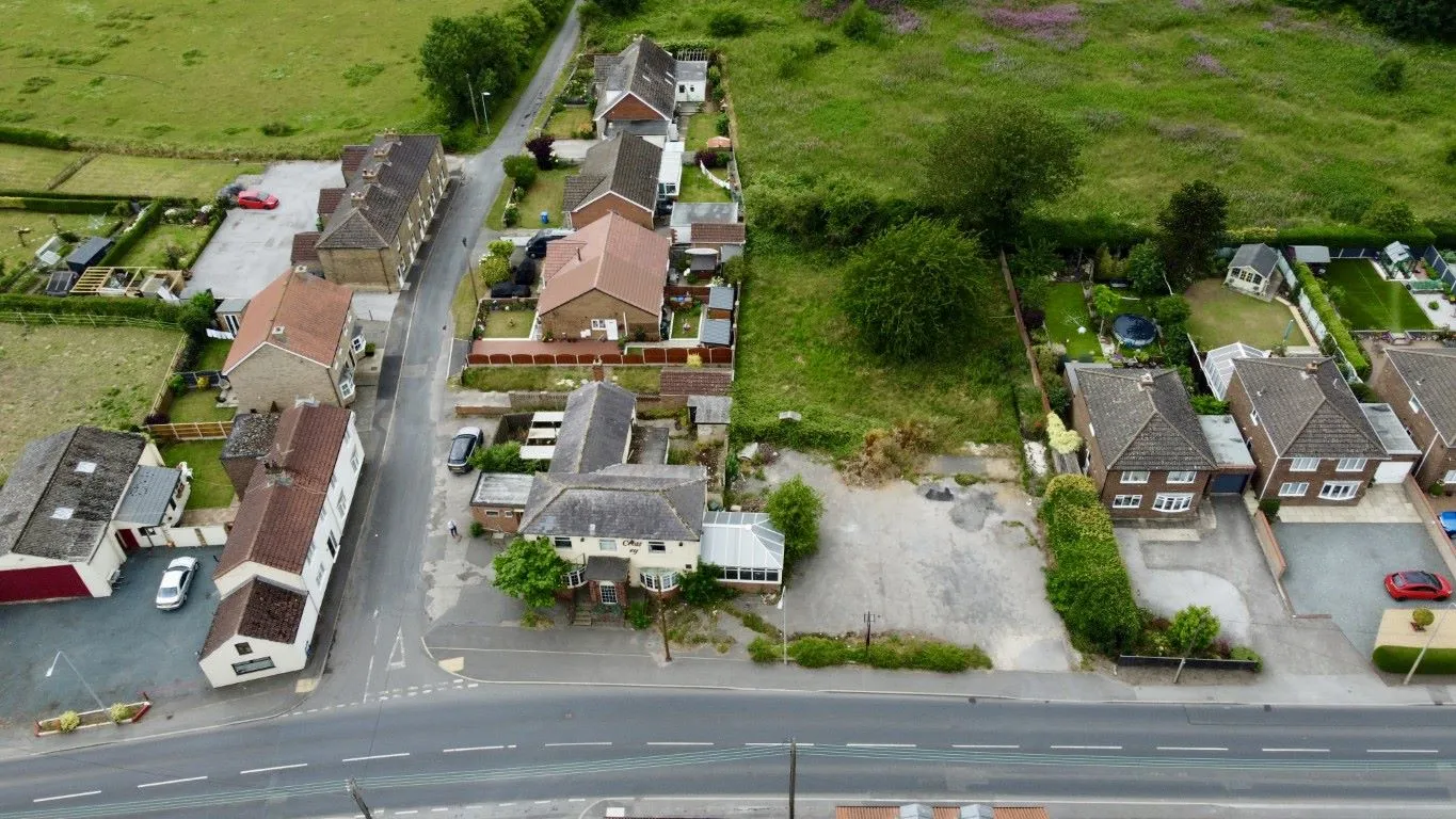 Cross Keys, Moor End, Holme-on-Spalding-Moor, York, North Yorkshire, YO43 4DR - Online Auctions