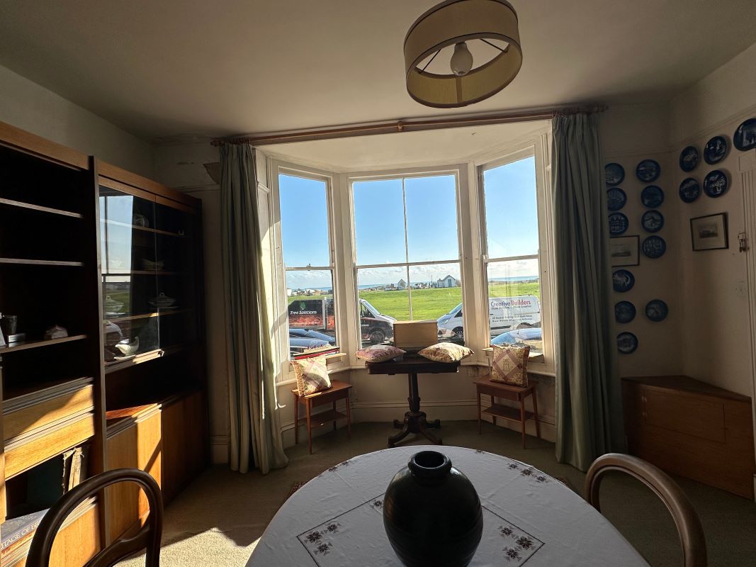 Walmer, Deal, Kent, CT14 7DX - Online Auctions
