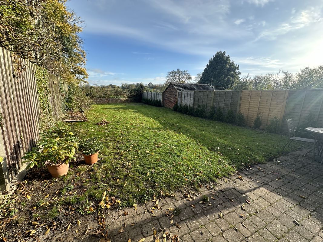 London Road, Sevenoaks, Kent, TN13 2TQ - Online Auctions