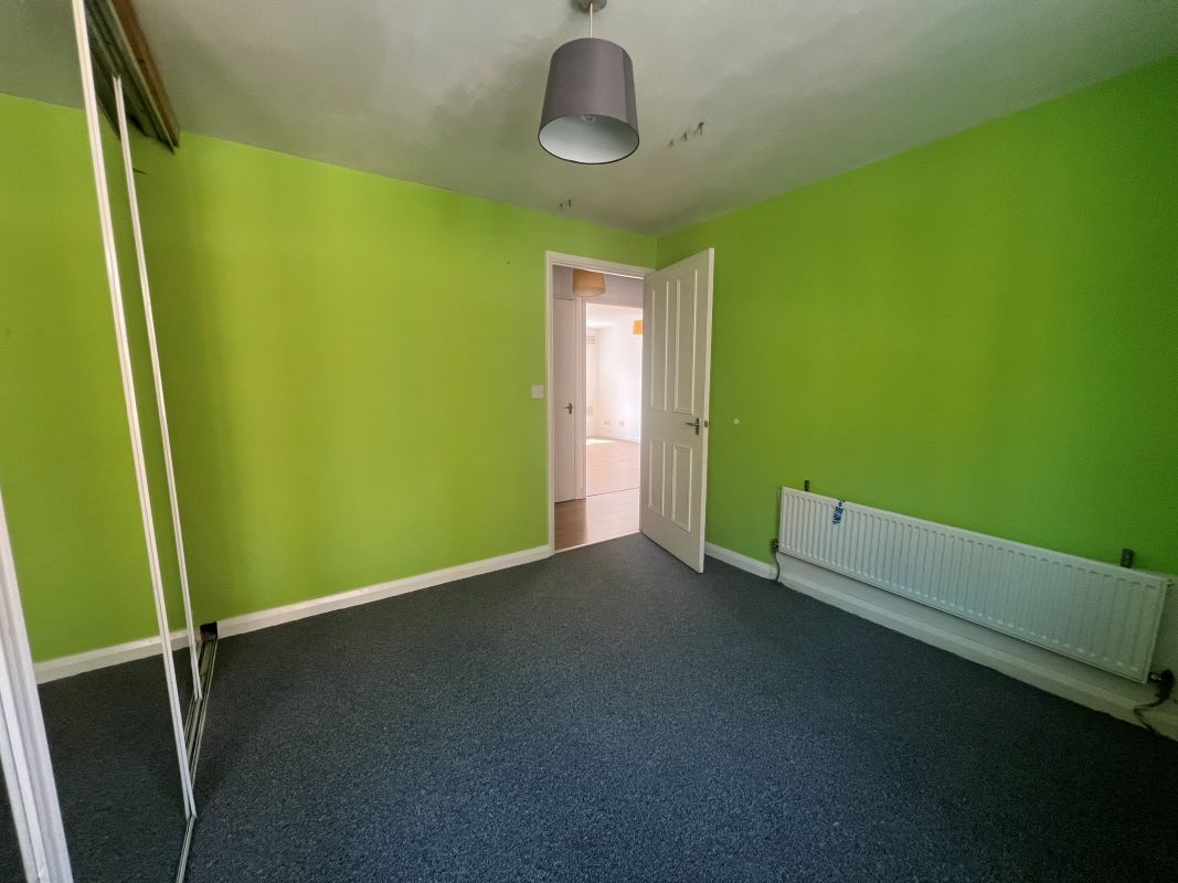 Russell Quay, West Street, Gravesend, Kent, DA11 0BP - Online Auctions