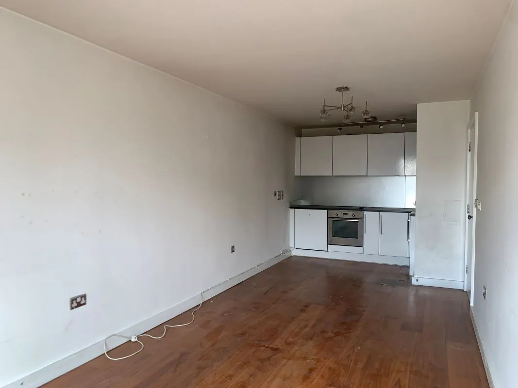 26 High Street, Slough, Buckinghamshire, SL1 1EP - Online Auctions