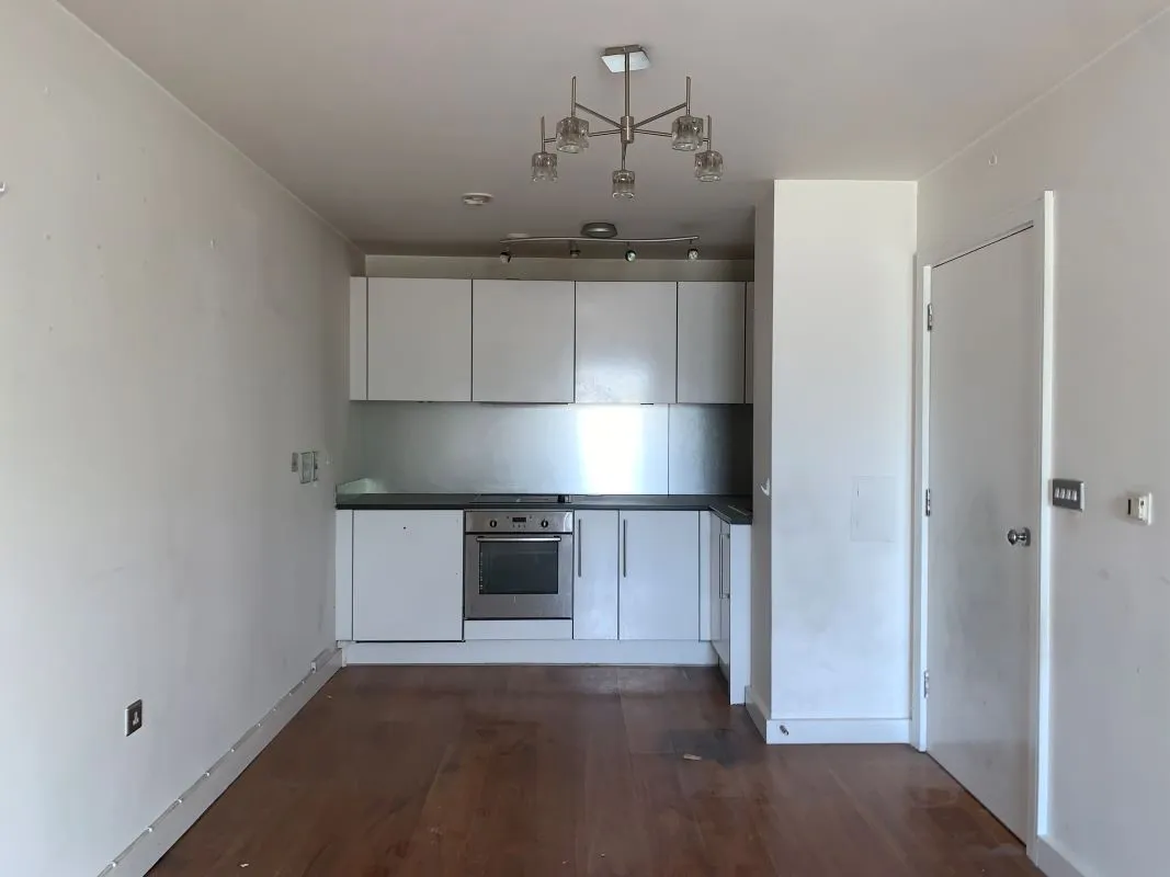 26 High Street, Slough, Buckinghamshire, SL1 1EP - Online Auctions