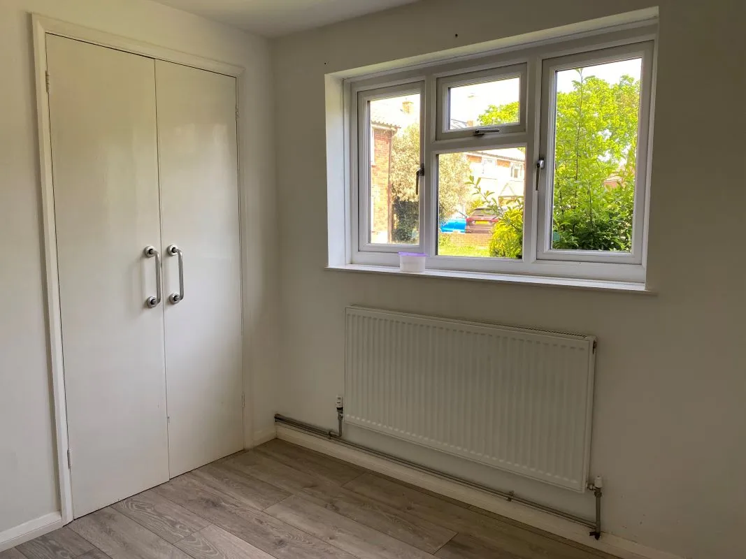 Five Oak Green, Tonbridge, Kent, TN12 6RD - Online Auctions