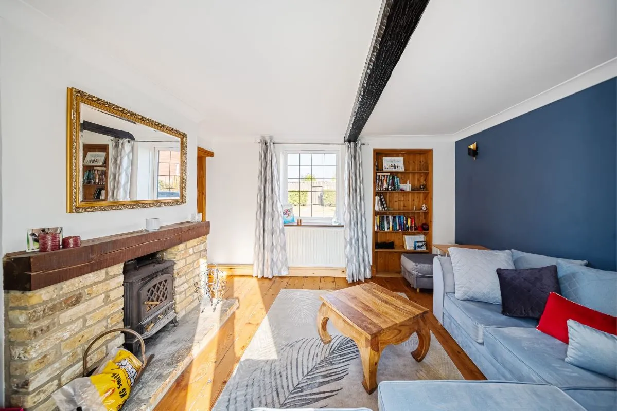 Larkfield, Aylesford, Kent, ME20 6SA - Online Auctions